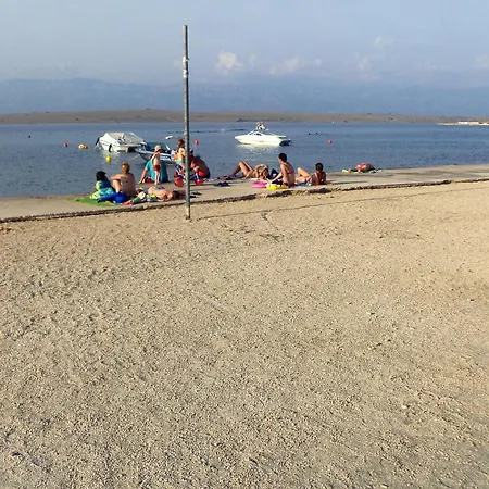 By The Sea - 23250 Apartman Vir