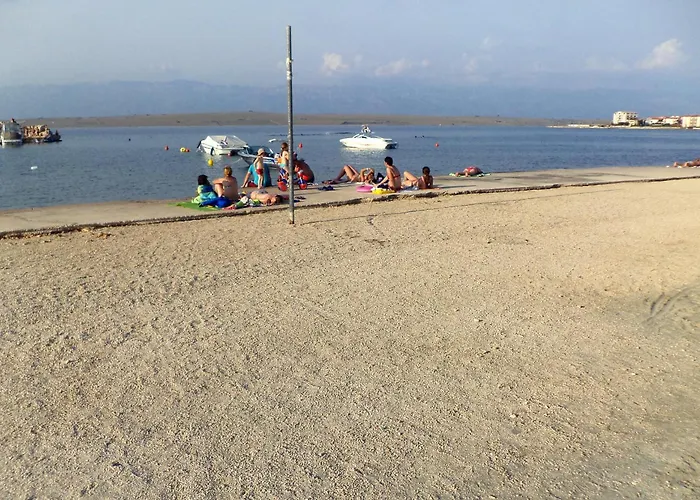 By The Sea - 23250 Apartman Vir